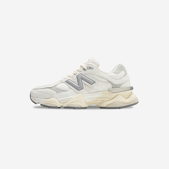 New Balance 9060 Sea Salt White